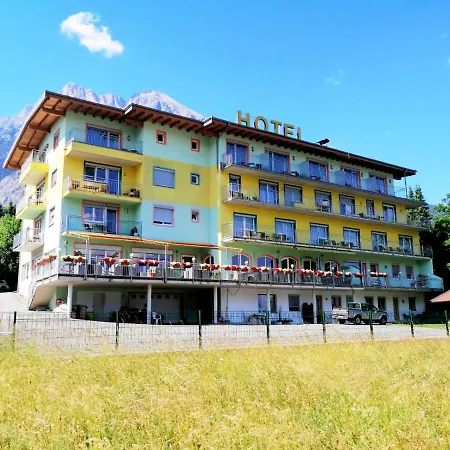 Martina Hotel 3*