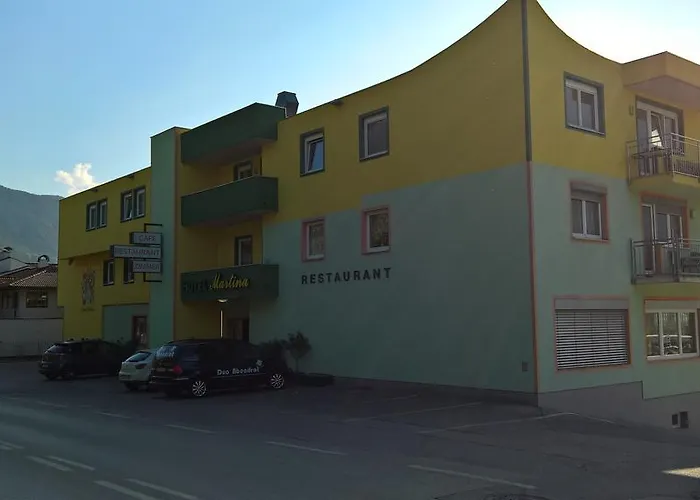 فندق Martina 3*